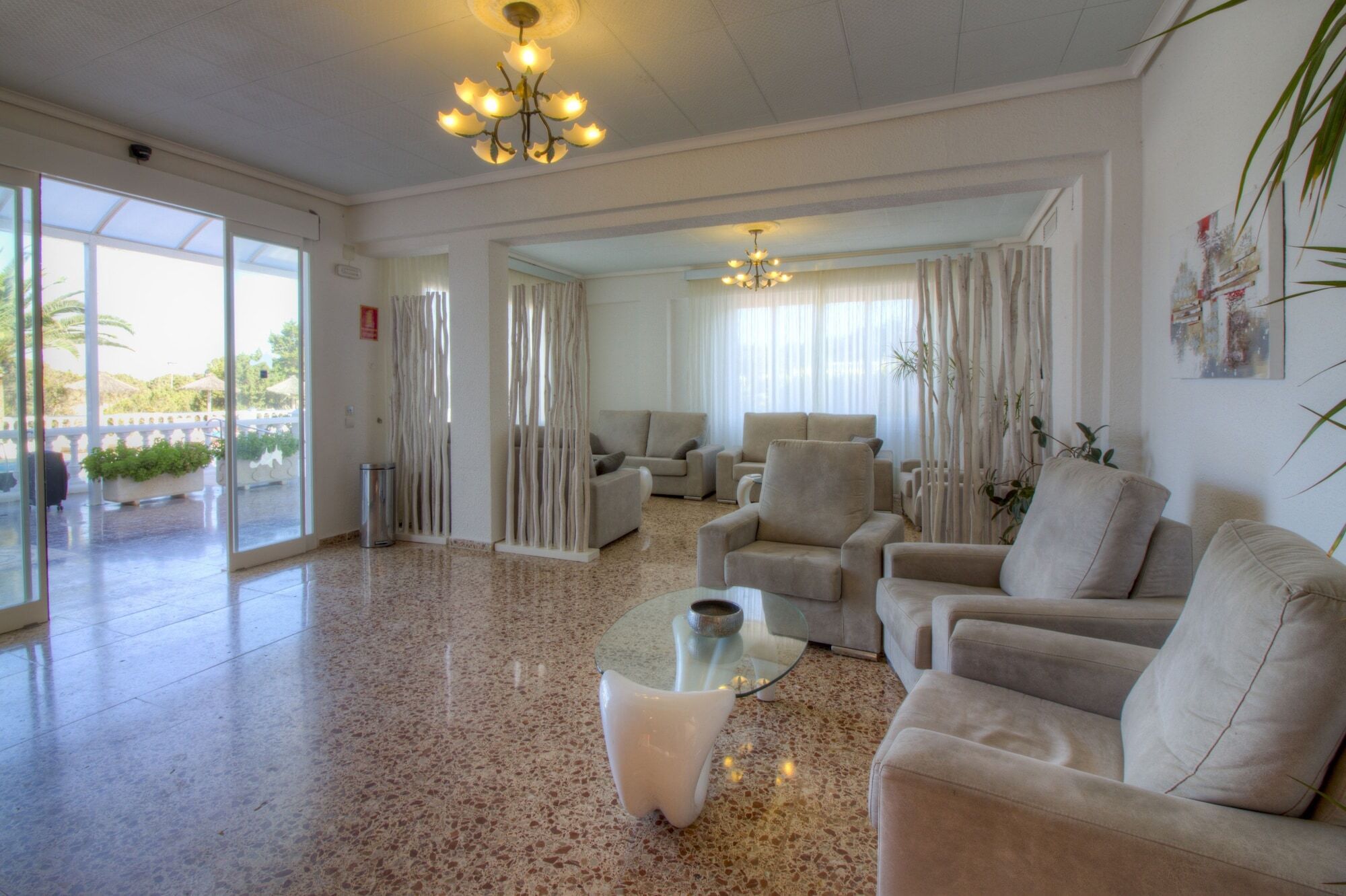 Hotel Lago Playa I Es Pujols Exterior foto